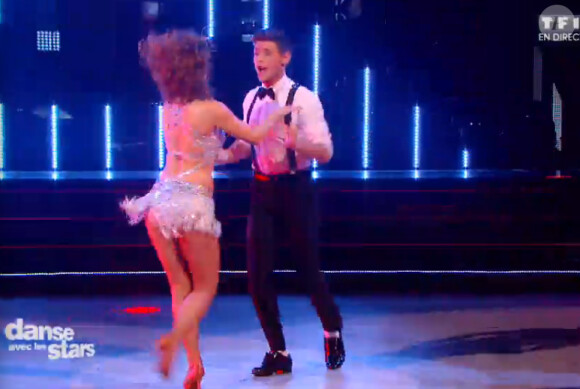 Rayane Bensetti et Denitsa Ikonomova - Quatrième prime de "Danse avec les stars 5" sur TF1. Samedi 18 octobre 2014.
