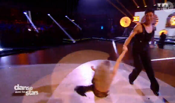 Tonya Kinzinger et Maxime Dereymez - Quatrième prime de "Danse avec les stars 5" sur TF1. Samedi 18 octobre 2014.