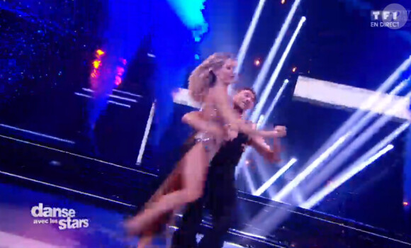 Tonya Kinzinger et Maxime Dereymez - Quatrième prime de "Danse avec les stars 5" sur TF1. Samedi 18 octobre 2014.