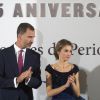 Le roi Felipe VI et la reine Letizia d'Espagne lors de la 13ème remise du prix du journalisme à Madrid, où était célébré également le 25ème anniversaire du journal "El Mundo". Le 20 octobre 2014.