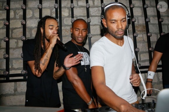 Exclusif - Nathy Boss, DJ Moody Mike, DJ James - Présentation du nouveau clip de JoeyStarr et Nathy Boss, premier extrait de l'album "Carribean Dandy" au Faust à Paris le 23 octobre 2014.