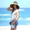 Exclusif - Jessica Biel en vacances à Hawaï le 27 septembre 2014 avec des membres de sa famille.