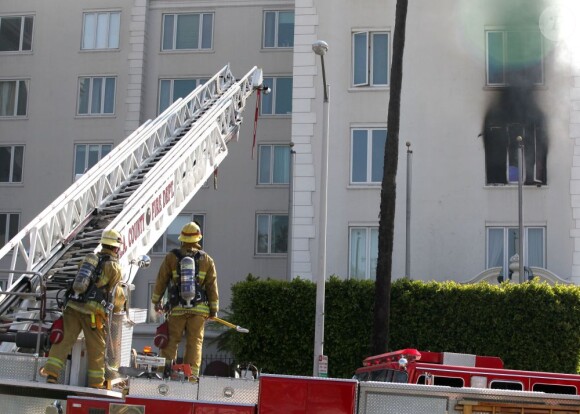 Un incendie a ravagé l'appartement d'Ashley Greene dans West Hollywood, à Los Angeles, le 22 mars 2012. 