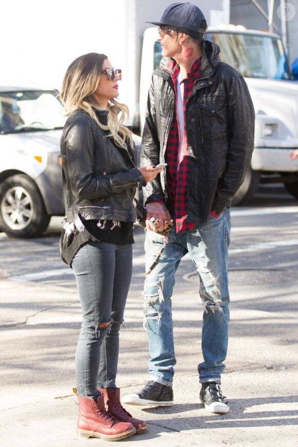 Tommy Lee et sa ravissante fiancée Sofia Toufa à New York le 27 octobre 2014. 
