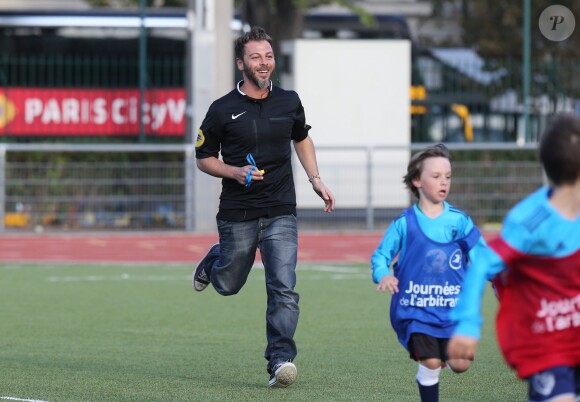 Christophe Maé lors des 13e Journées de l'arbitrage au stade Emile Anthoine, à Paris le 30 octobre 2014