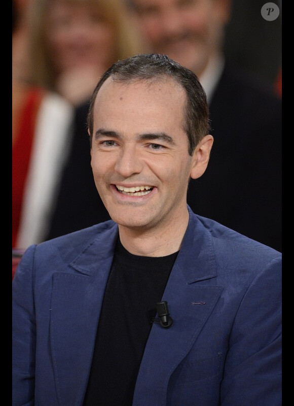 Franck Ferrand sur le plateau de Vivement dimanche, le mercredi 5 novembre 2014, pour le tournage de l'émission diffusée le dimanche 9 novembre 2014.