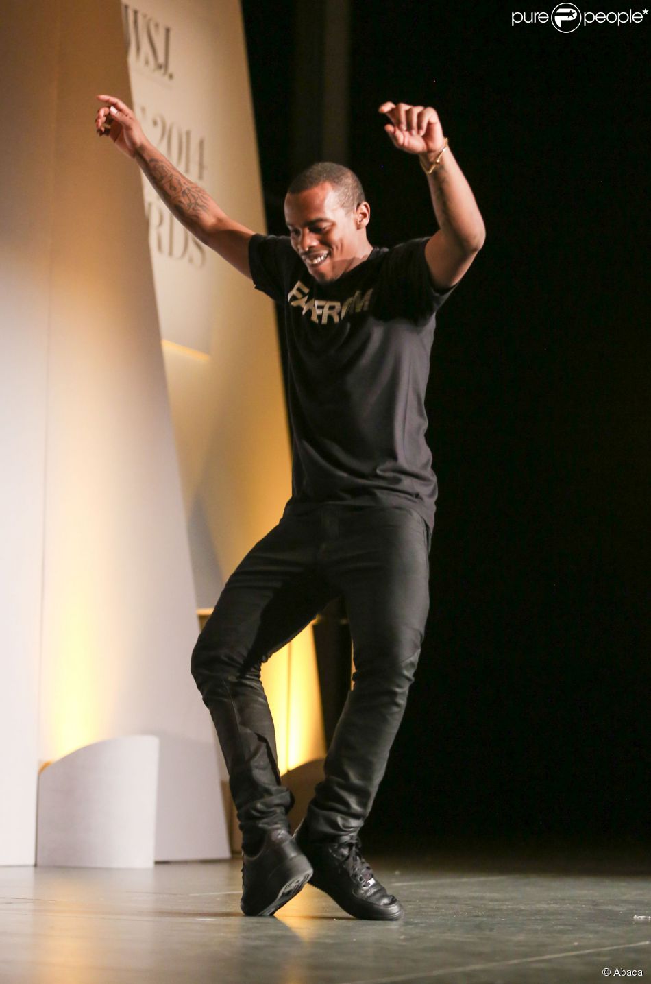 Lil Buck en pleine performance lors des WSJ Innovator Awards. New York, le 5 novembre 2014.