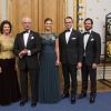 La reine Silvia, le roi Carl XVI Gustaf, la princesse Victoria, le prince Daniel et le prince Carl Philip de Suède lors d'un dîner pour les parlementaires, à Stockholm le 22 octobre 2014