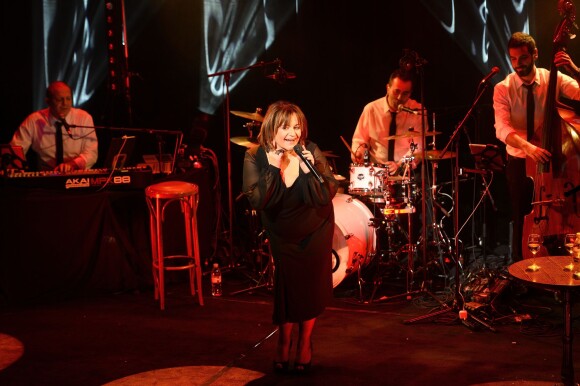 Exclusif - Concert de Lisa Angell au théâtre de la Madeleine à Paris, le 17 novembre 2014