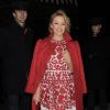 Kylie Minogue quitte la Chiltern Firehouse et se rend à l'hôtel Claridge's. Londres, le 19 novembre 2014.