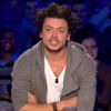 Kev Adams (et Elise Lucet), le 22 novembre 2014 dans On n'est pas couché sur France 2.