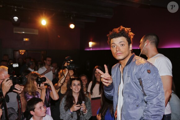 Exclusif - Kev Adams inaugure le 1er Comédie Club qui porte son nom, "Quai du Rire Comédie Club Espace Kev Adams" à Marseille le 30 mai 2014.