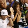 Nicole Scherzinger, en larmes lors du sacre de son compagnon Lewis Hamilton, sacré champion du monde de F1, lors du Grand Prix d'Abou Dhabi, le 23 novembre 2014