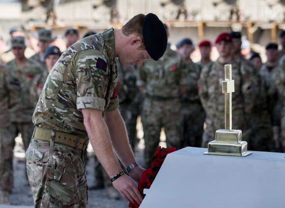 Le prince Harry en Afghanistan sur la base de Kandahar, le 9 novembre 2014, pour le remembrance sunday.