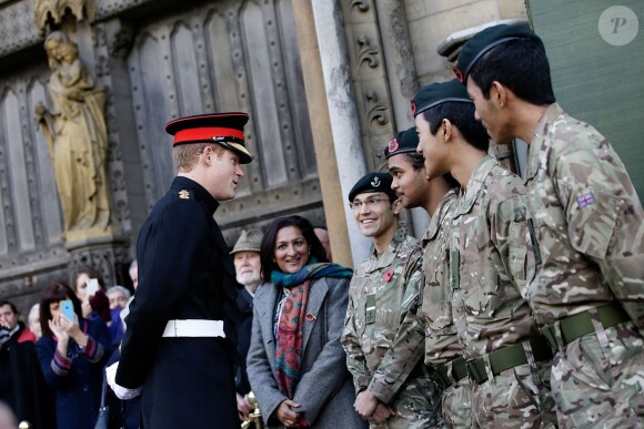 Le prince Harry assiste à la cérémonie du souvenir à l'abbaye de Westminster à Londres, le 6 novembre 2014