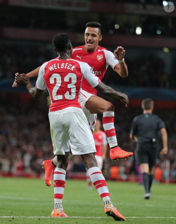 Danny Welbeck et Alexis Sanchez à Londres le 1er octobre 2014.