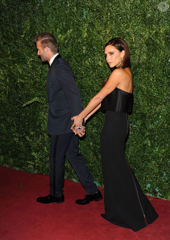 David et Victoria Beckham assistent aux Evening Standard Theatre Awards au London Palladium. Londres, le 30 novembre 2014.