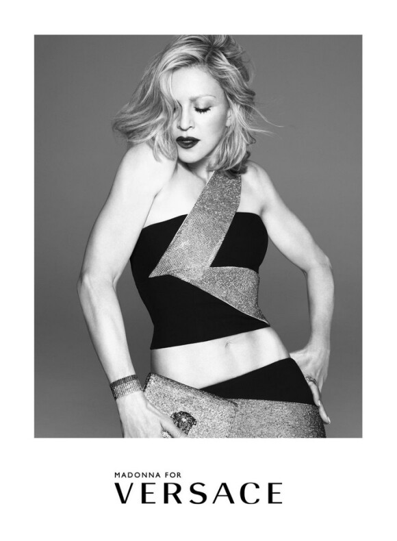 Madonna photographiée par Mert and Marcus pour la campagne printemps-été 2015 de Versace.