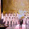 Les 33 Miss ouvrent la soirée, lors de la cérémonie de Miss France 2015 sur TF1, le samedi 6 décembre 2014.