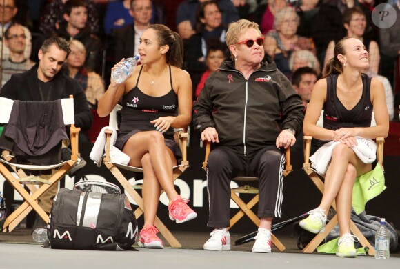 Heather Watson, Martina Hingis et Sir Elton John au tournoi Mylan WTT Smash Hits - Statoil Masters Tennis au Royal Albert Hall à Londres, le 7 décembre 2014