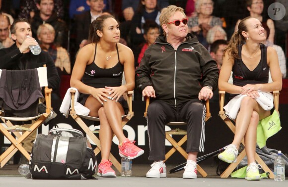 Heather Watson, Martina Hingis et Sir Elton John au tournoi Mylan WTT Smash Hits - Statoil Masters Tennis au Royal Albert Hall à Londres, le 7 décembre 2014