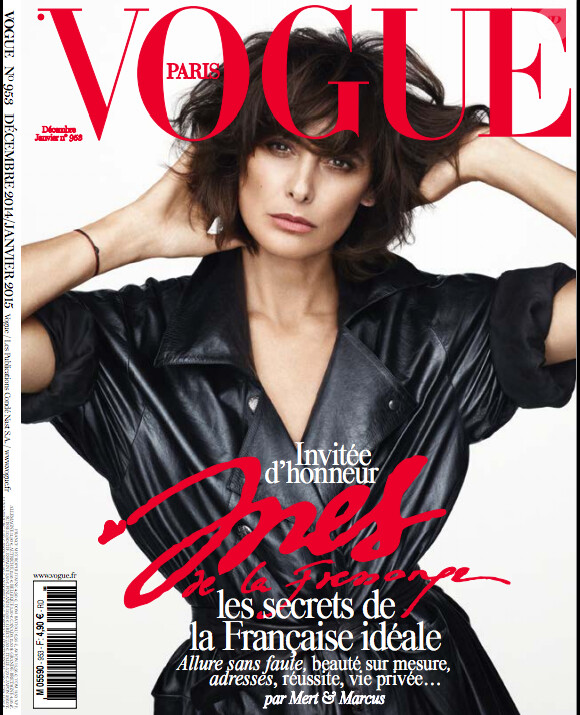 Inès de la Fressange en couverture du numéro spécial Noël de Vogue, décembre 2014.