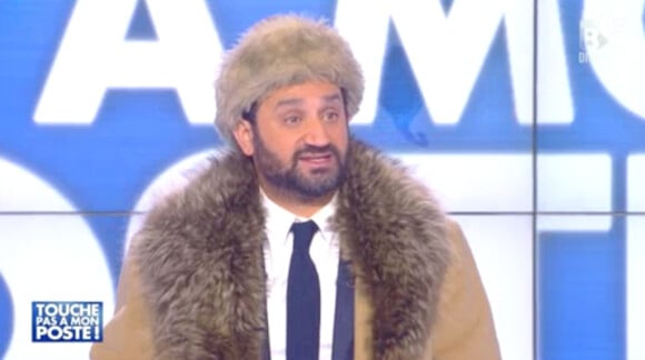 Cyril Hanouna revient sur le malaise suscité jeudi dans "Touche pas à mon poste" sur D8 lorsque Gilles Verdez a été hypnotisé en direct. "TPMP" du 8 décembre 2014.