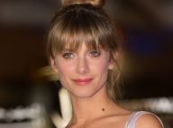 Mélanie Laurent, florale et en concurrence avec de sublimes beautés japonaises