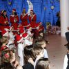 Le prince Albert II de Monaco jouait au Père Noël dans une crèche de Fontvieille le 16 décembre 2014