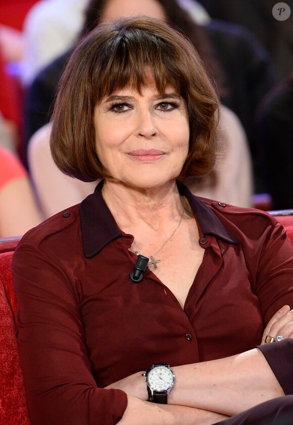 Fanny Ardant - Enregistrement de l'émission "Vivement Dimanche" à Paris, le 17 décembre 2014. L'émission est diffusée le 21 décembre 2014.