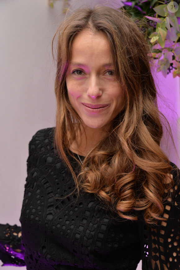 Estelle Skornik - Cocktail pour les 1 an de la maison Aloha Paris Luxe aux Salons Hoche à Paris, le 19 décembre 2014.19/12/2014 - Paris