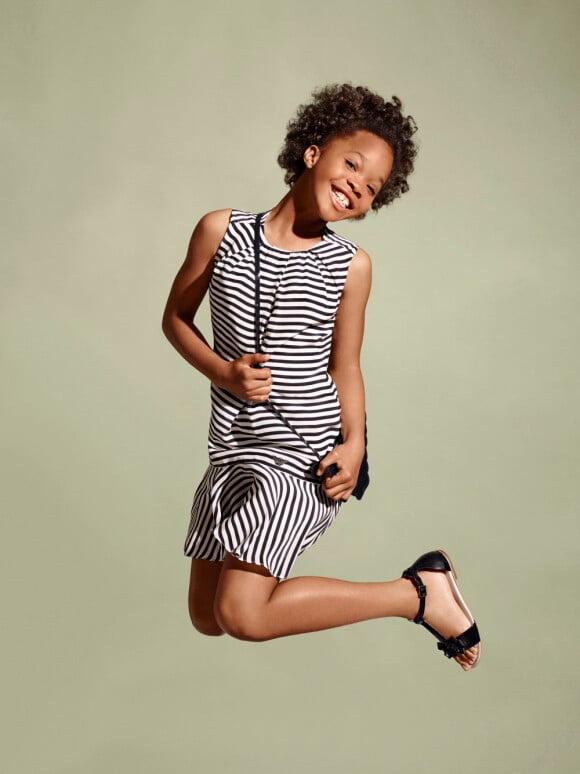 Quvenzhané Wallis réendosse l'égérie d'Armani Junior. L'actrice de 11 ans est la star de la campagne printemps-été 2015 de la ligne pour enfants de Giorgio Armani.