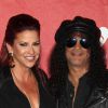 Slash et sa femme Perla à Los Angeles, le 12 mai 2014.