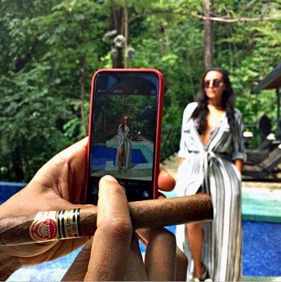 Ludacris prend en photo ''la femme de ses rêves'', Eudoxie, en lune de miel au Costa Rica après leur mariage le 24 décembre 2014
