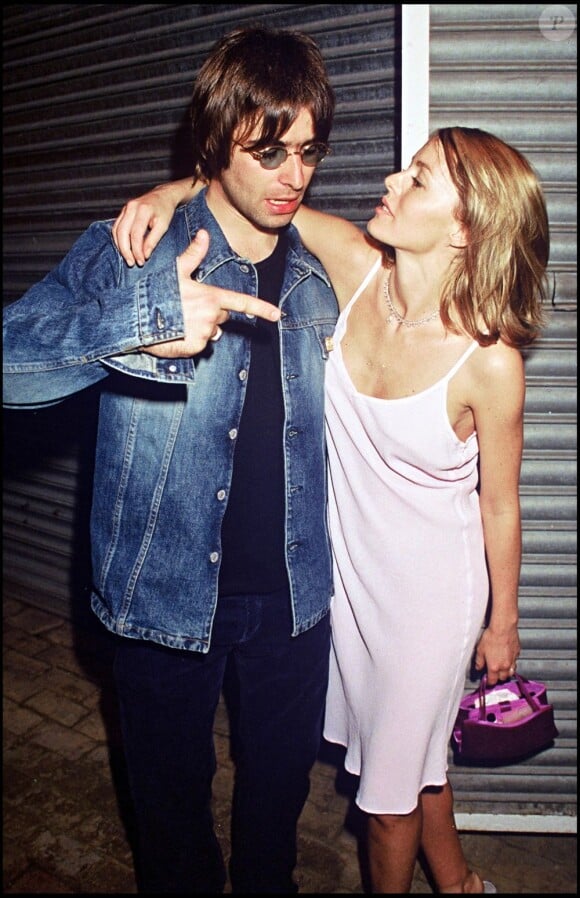 Liam Gallagher et son ex-épouse, Patsy Kensit, à Londres, le 22 mai 1998.