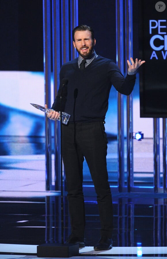 Chris Evans pendant la cérémonie des People's Choice Awards 2015 à Los Angeles, le 7 janvier.