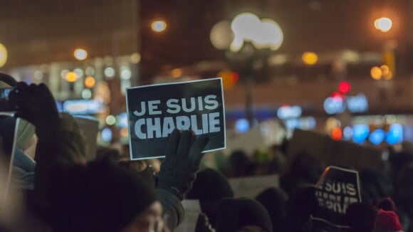 Charlie Hebdo : Le monde entier en deuil, des stars d'Hollywood réagissent