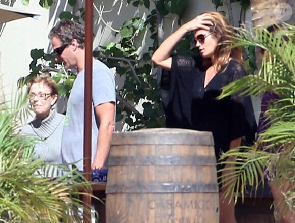 Exclusif - Rande Gerber et Cindy Crawford - George Clooney avec Amal Alamuddin et leurs amis Cindy Crawford et Rande Gerber pendant leurs vacances à Cabo San Lucas le 1 janvier 2015 au Mexique.