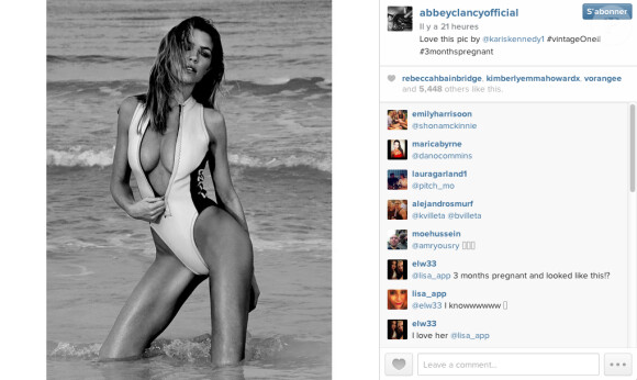 Abbey Clancy révèle un cliché d'elle, enceinte de trois mois, sur Instagram le 12 janvier 2015.