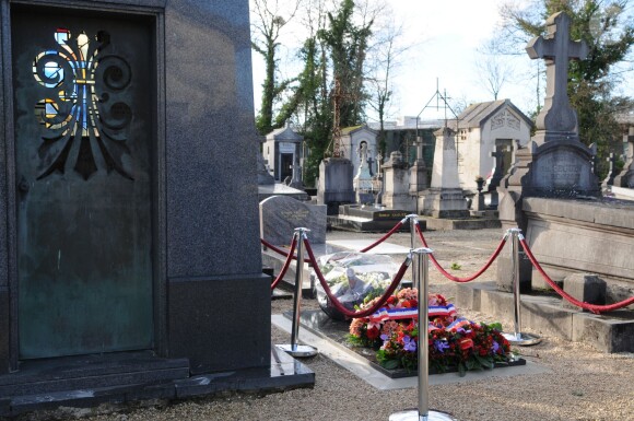 Cabu a été enterré au cimetière de Châlons-en-Champagne, le 14 janvier 2015.