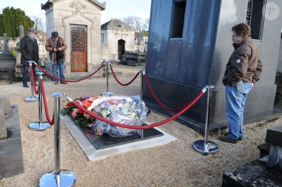 Cabu, de Charlie Hebdo, a été enterré au cimetière de Châlons-en-Champagne, le 14 janvier 2015.