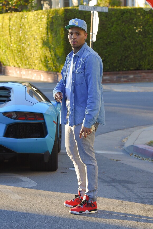 Chris Brown à Beverly Hills, Los Angeles, le 26 décembre 2014.
