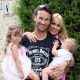  Exclusif - Carlos Moya lors de son 37e anniversaire avec sa femme Carolina Cerezuela et leurs enfants Carla et Carlo, le 27 août 2013 à Palma de Majorque. Le couple a eu le 9 avril 2014 son troisième enfant, Daniela. 