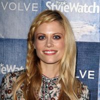 Claire Coffee : La star de Grimm bientôt maman d'un petit garçon !