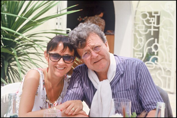 José Artur pose avec sa femme Sophie en mai 1990.