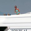 Lady Di le 22 août 1997 sur le Jonikal à Saint-Tropez, en vacances avec son amoureux Dodi Al-Fayed. Au cours des mois de juillet et août, le couple a séjourné à la Villa Sainte-Thérèse, propriété de Mohamed Al-Fayed, et sur le Jonikal, yacht du milliardaire.