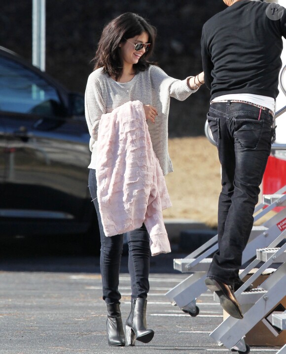 Exclusif - Selena Gomez se rend à une réunion de pré-production pour le film "The Revised Fundamentals Of Caregiving" à Atlanta, le 22 janvier 2015.  