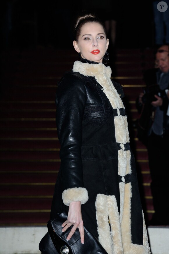 Frédérique Bel à la Chambre de commerce et d'industrie pour le défilé Atelier Versace haute couture printemps-été 2015 à Paris, le 25 janvier 2015.
