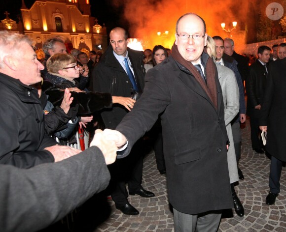 Le prince Albert II de Monaco et la princesse Charlene ont pris part aux traditionnelles célébrations de Sainte Dévote, le 26 janvier 2015 sur le port Hercule. Ils ont embrasé ensemble la barque rappelant la légende de la martyre corse devenue sainte patronne de la principauté.