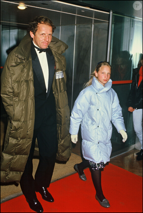 Archives - Patrick Poivre d'Arvor et sa fille Solenn aux César en 1987.